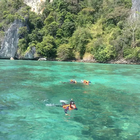 Sabai House Hotel